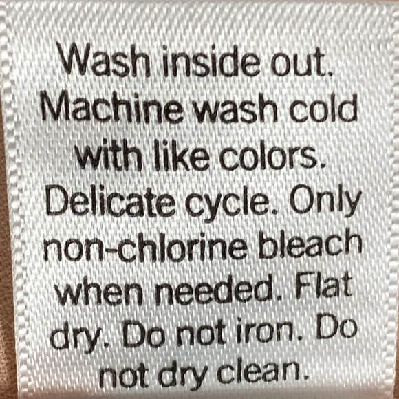 Nine West V-Neck Sleeveless Peach Top W/Metallic Gold Detailing Size XS - Picture 7 of 7